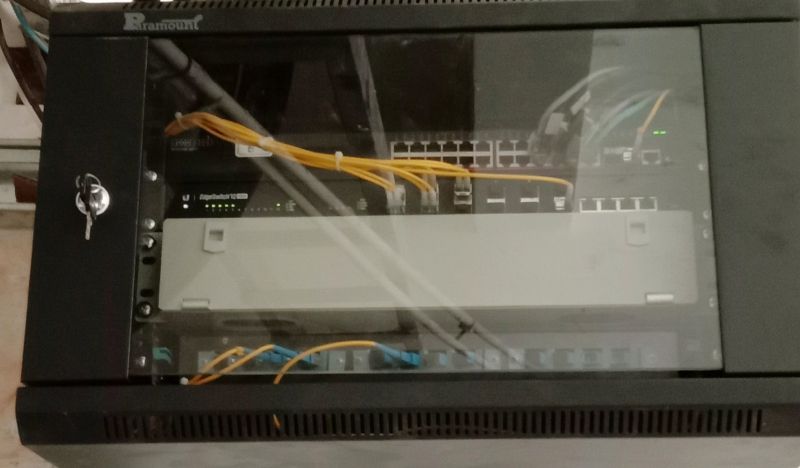 Paramount Data Center Products and Accessories